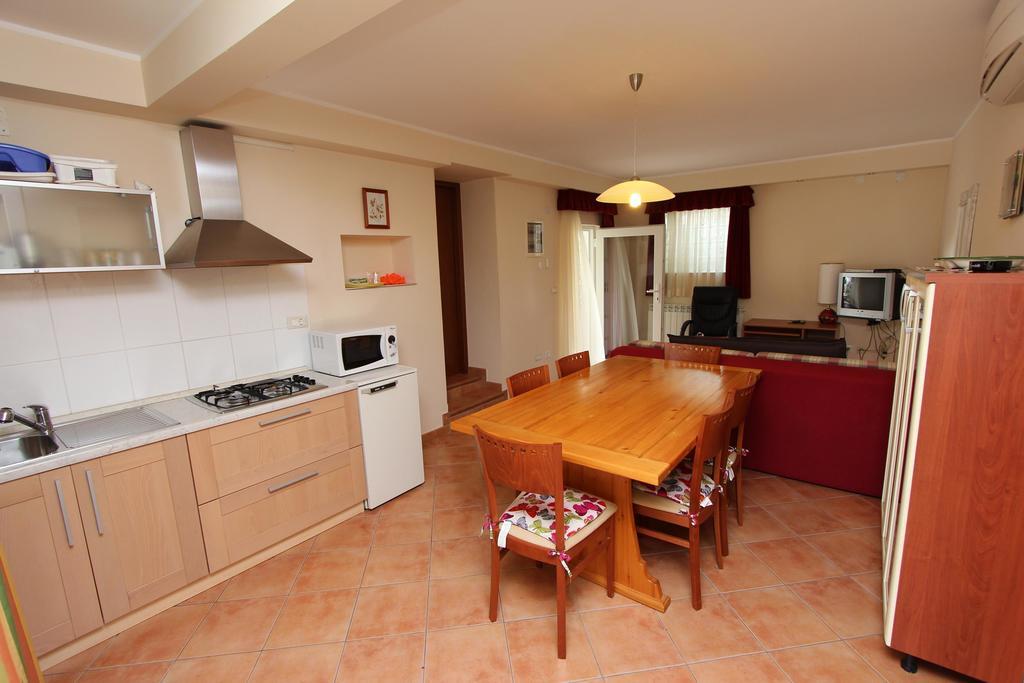 Apartments El Corsaro Rovinj Habitación foto